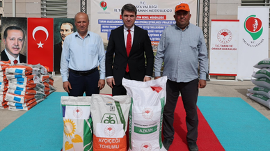 Amasya'da çiftçilere nohut ve yağlık ayçiçeği tohumu dağıtıldı