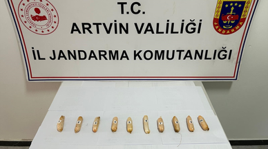 Artvin’de bağırsaklarında uyuşturucu bulunan İran uyruklu şüpheli gözaltına alındı