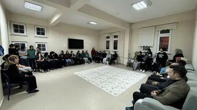 Bayat Kaymakamı Yüce öğrencilerle iftar yaptı