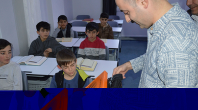 Havza protokolünden Kur'an kursu öğrencilerine hediye