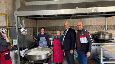 İskilip Belediyesi aşevinden her gün 300 kişiye iftar yemeği