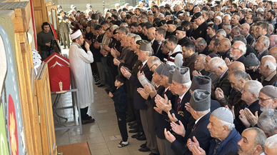 Karabük'te vefat eden Kıbrıs gazisi Kazım Sezer, son yolculuğuna uğurlandı