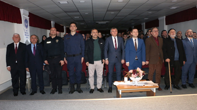 Of'ta, İstiklal Marşı'nın Kabulü ve Mehmet Akif Ersoy'u Anma Günü etkinliği düzenlendi