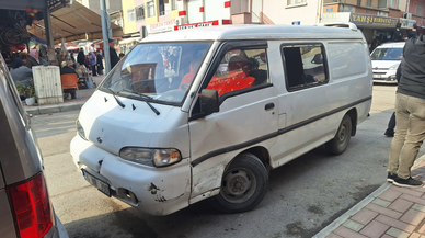 Samsun'da hafif ticari araçla kamyonetin çarpıştığı kazada 1 kişi yaralandı
