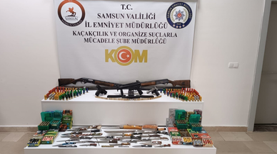 Samsun'da ikametinde çok sayıda silah bulunduran zanlı yakalandı