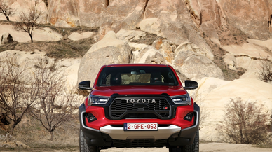 Toyota Hilux GR SPORT Kapadokya'da tanıtıldı