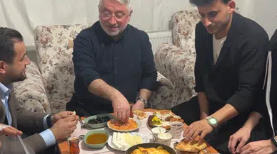 Başkan, Öğrencilere Menemen Yaptı