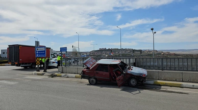 Burunçiftlik Kavşağı'nda Kaza, Yaralılar Var