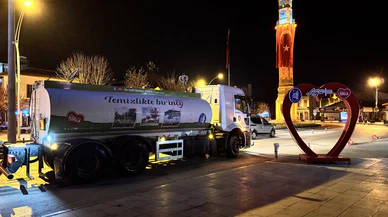 Caddelerde Bayram Temizliği