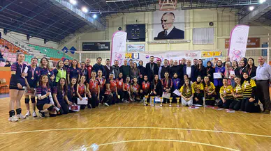 Çorum’da Evinin Sultanları Voleybol Turnuvası Yapıldı