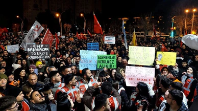 Ekrem İmamoğlu’na Destek Sürüyor