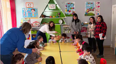 Miniklere Teknoloji ve Beslenme Eğitimi