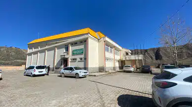 Şehit Diplomatın İsmi Spor Salonuna Verildi