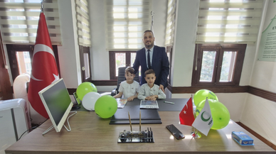 Bolu protokolü, 23 Nisan'da koltuklarını çocuklara devretti