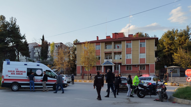Boyabat’ta motosikletle otomobilin çarpıştığı kazada bir kişi yaralandı