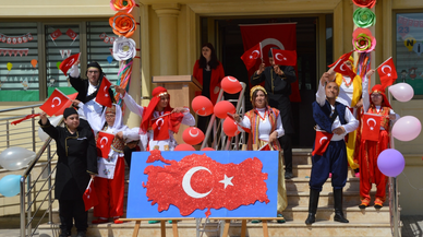 Havza'da özel öğrencilerden 23 Nisan kutlaması