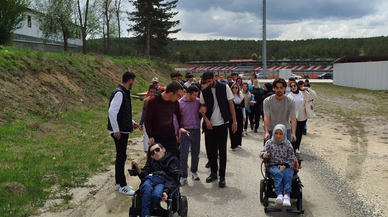 Kastamonu'da üniversite öğrencileri kampüste engelli bireylerle bir araya geldi
