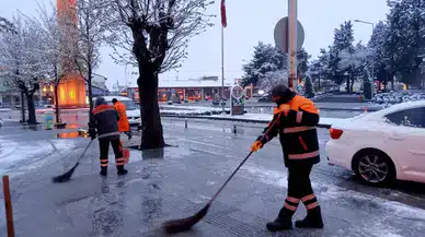 Belediye Ekiplerinin Kar Mesaisi