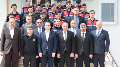 Kurumları Ziyaret Etti, Halkla Buluştu