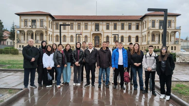 Önce Gezdiler Sonra Anlattılar