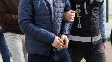 Sahte Kimlikle Polisi Atlatmaya Çalıştı