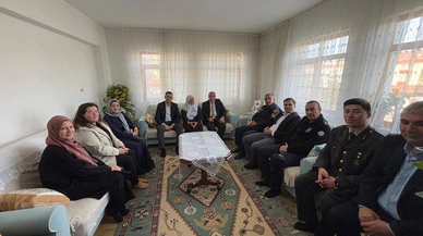 Şehit Ailelerine Anlamlı Bayram Ziyareti