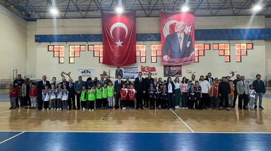430 Çocuk, Dereceye Girmek İçin Yarıştı