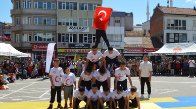 Havza ve Vezirköprü'de 19 Mayıs Atatürk'ü Anma, Gençlik ve Spor Bayramı kutlandı