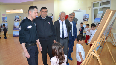 Kargı'da "Öğrencilerin Gözünden Kargı" sergisi açıldı
