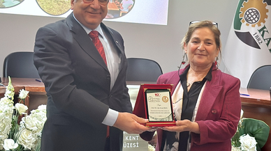 Kastamonu'da "Çankırı Çorakyerler Omurgalı Fosil Lokalitesi" konferansı gerçekleştirildi