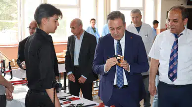 Dere, Kariyer Gününde Gençlerle Buluştu