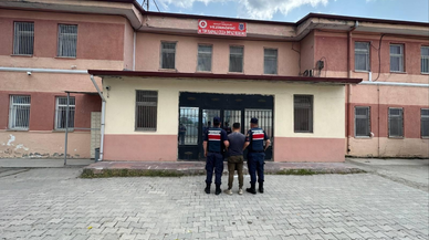 Hakkında 5 yıl hapis cezası bulunan firari yakalandı