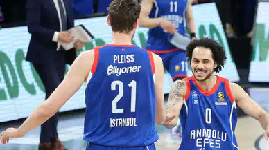 Anadolu Efes, üst üste üçüncü kez EuroLeague Final Four'da