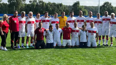 TBMM Futbol Ekibi Parlamenterler Turnuvası'nda İkinci Oldu