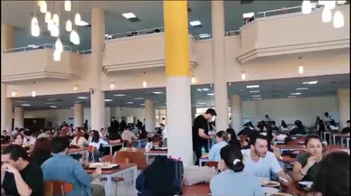 Dokuz Eylül Üniversitesi Öğrencileri Yemek Artırımını Protesto Etti