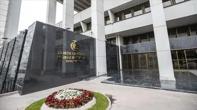 Türk Lirasını Destekleyen ve Krediye Erişimi Kolaylaştıran Sadeleşme Adımları Resmi Gazete'de