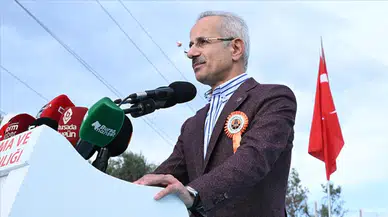 Abdulkadir Uraloğlu: Yol, Köprü ve Tünel ile Üretim, Ticaret ve Turizm Faaliyetlerini Canlandırdık