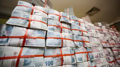 Bankacılık Sektöründe Mevduat Azaldı, Kredi Hacmi Arttı
