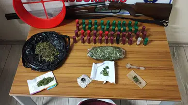 Düzce'de Bir Ayda Düzenlenen Asayiş Operasyonlarında 8 Kişi Tutuklandı