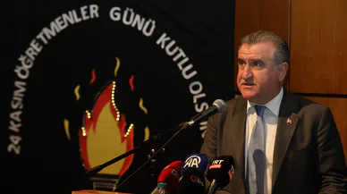Gençlik ve Spor Bakanı Bak, Rize'de Öğretmenler Günü Töreninde Konuştu: