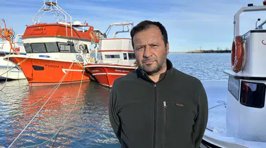 Kastamonu'da Girişi Kumla Dolan Barınaktaki Balıkçı Tekneleri Mahsur Kaldı