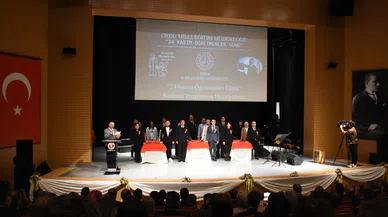 Ordu'da 24 Kasım Öğretmenler Günü Kutlandı