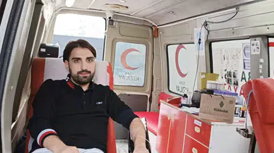 Rize'de Türk Kızılay'a Kan Bağışında Bulunanlara Bal Hediye Edildi