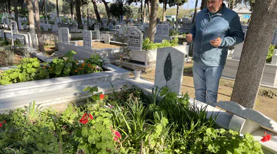 Türkiye Şehit Öğretmenlerini Unutmuyor