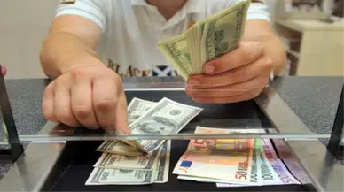 Vatandaşlar Geçen Hafta 481,4 Milyon Dolarlık Döviz Aldı