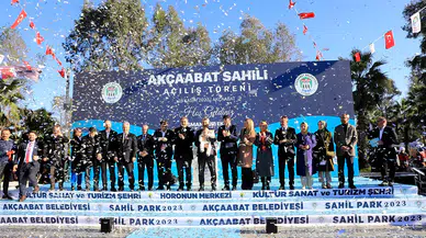 Yenilenen Akçaabat Sahil Park Hizmete Açıldı