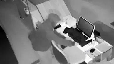 2 Bin Lira Çaldı, 20 Bin Liralık Ziyan Verdi