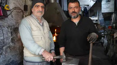 70 Yıllık Demirci Ustası Vakte ve Teknolojiye Direniyor