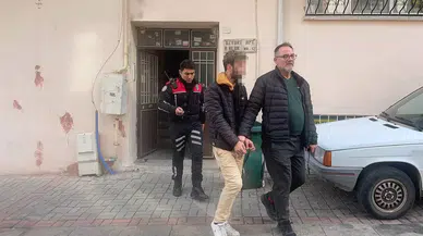 Aranan Hırsız Son İşinde Mesken Sahibine Yakalandı