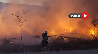 Çorum'da Tuğla Fabrikası'nın Bahçesi Alev Alev Yanıyor